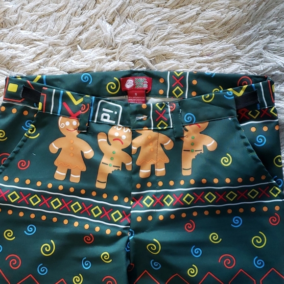 SOLD OH SNAP!! 2 piece pant suit🎄🎉 - Picture 6 of 8